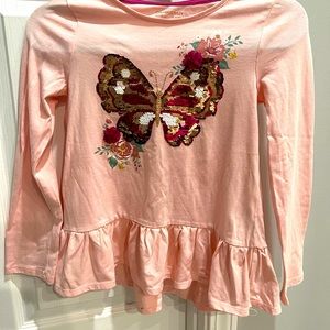 Girl’s interactive, long sleeve shirt. Size L (10-12)